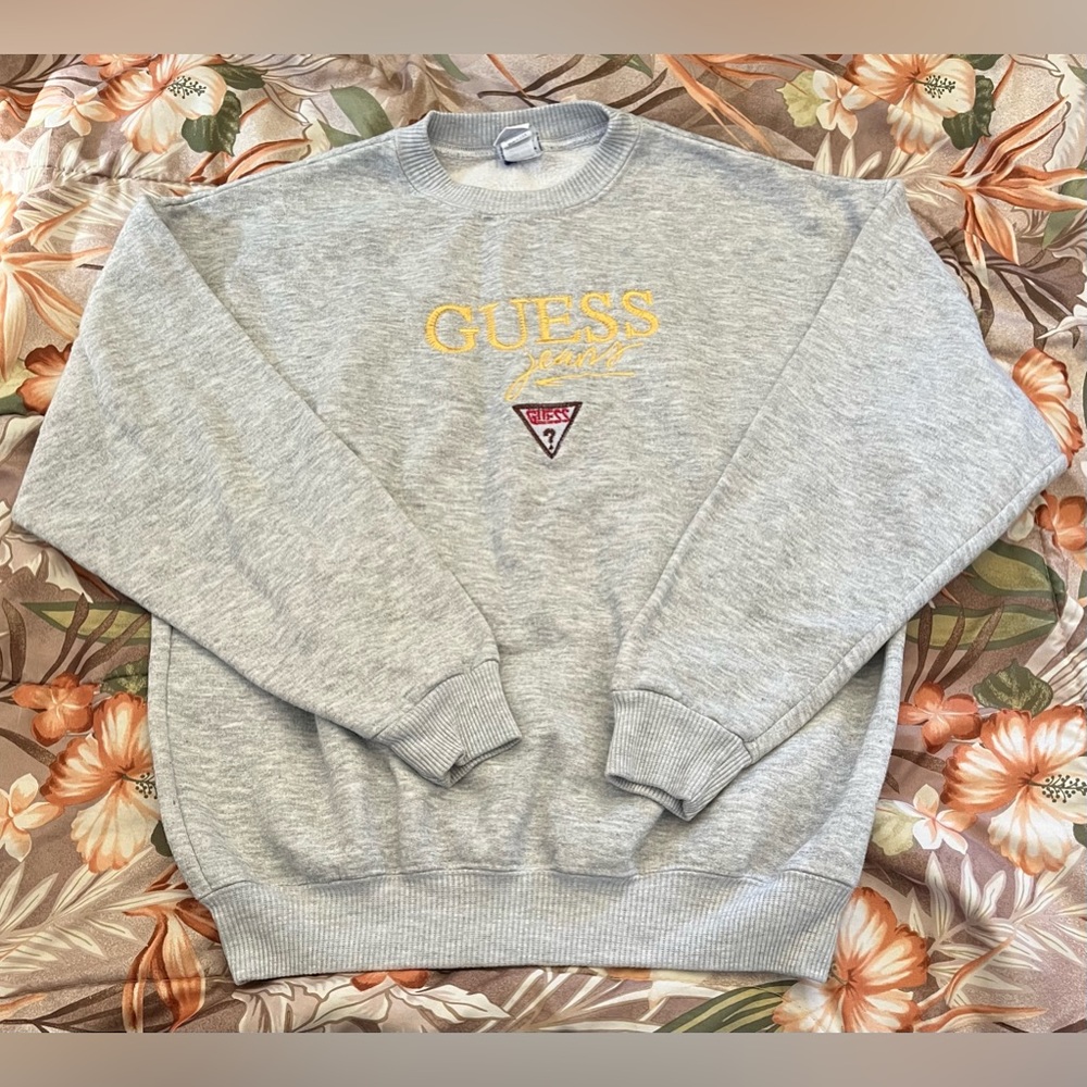 Guess Jeans Embroidered Vintage Pullover Crewneck Sweater Size Large Made In USA